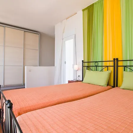 Into The Blue Holiday home