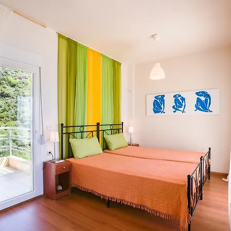 Holiday home Into The Blue *