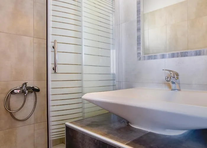 Into The Blue Tatil Evi